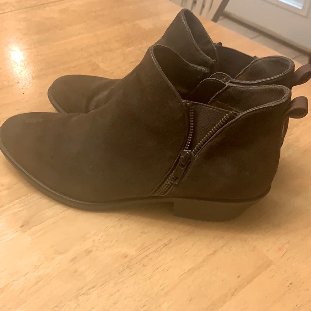 Sofft Brown Suede Booties